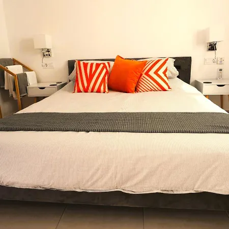 Casa Rainbow - Boutique (adults Only) Bed & Breakfast Vista de los Angeles-Rumina